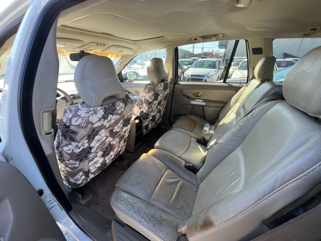 Thumbnail image of 2004 Volvo XC90 at Steeco Motors LLC