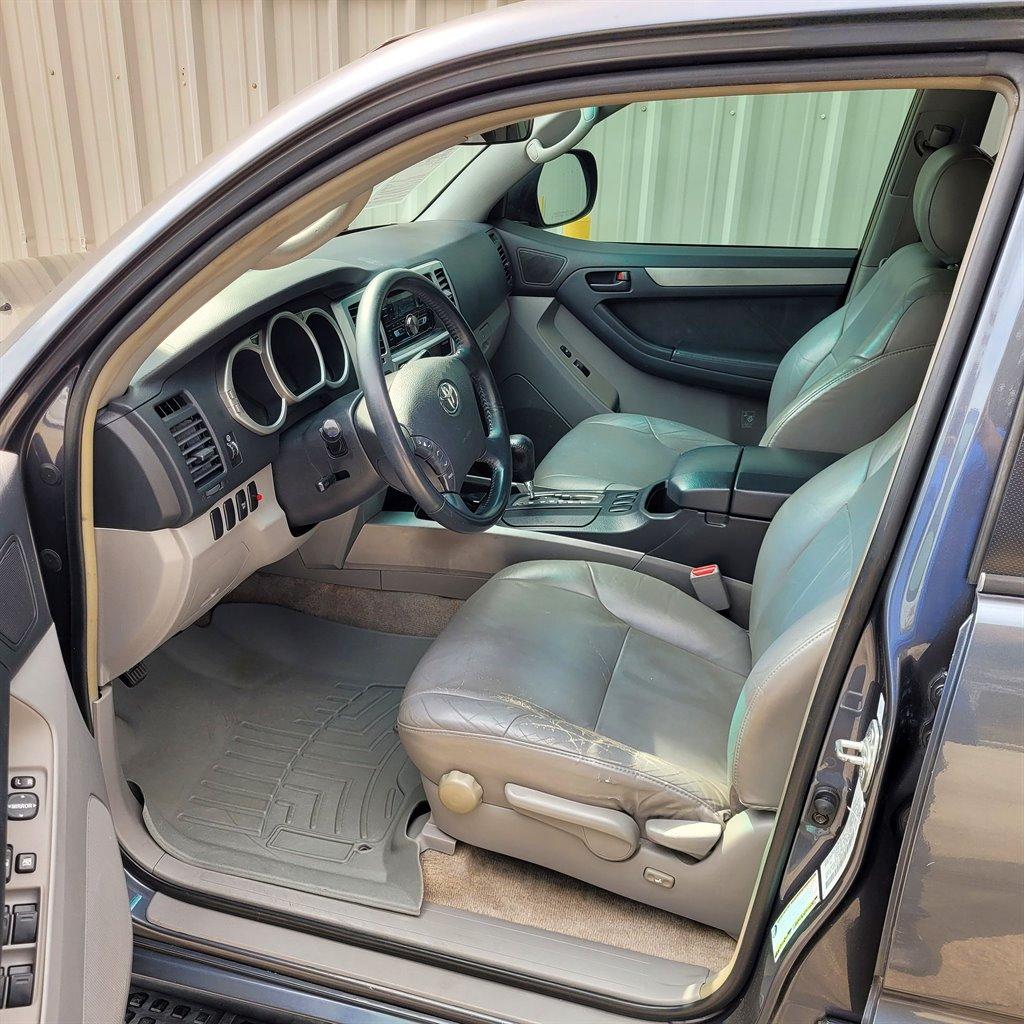 Thumbnail image of 2004 Toyota 4Runner at Byron Auto Group Inc