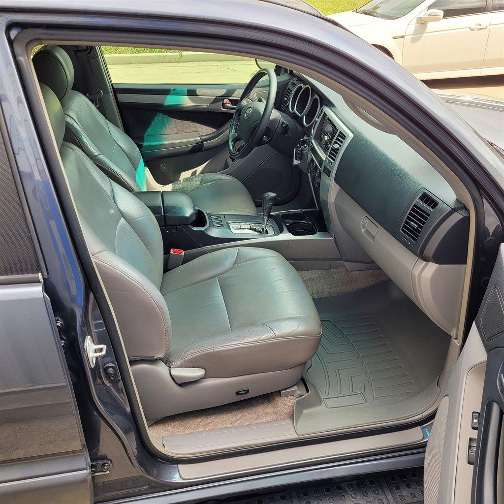 Thumbnail image of 2004 Toyota 4Runner at Byron Auto Group Inc