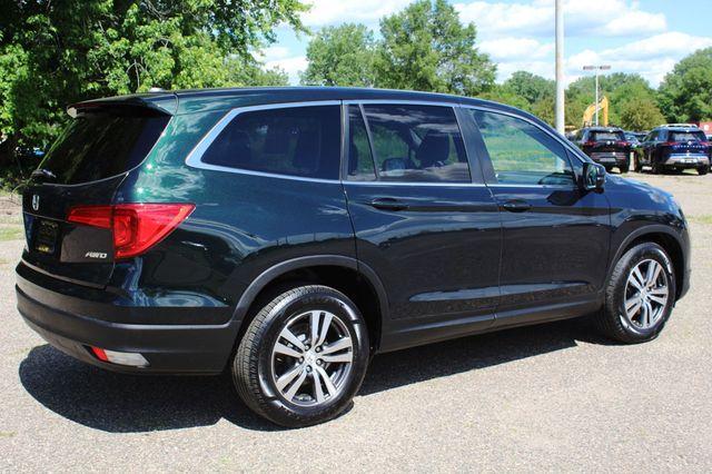 Thumbnail image of 2016 Honda Pilot at Lexdan Automotive Inc.