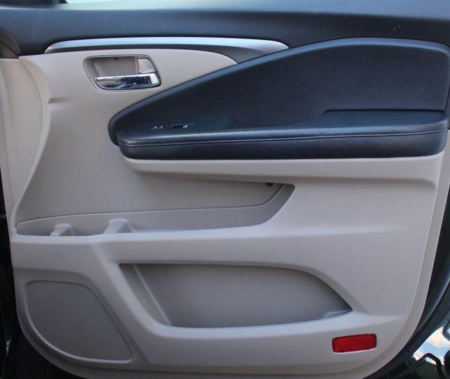 Thumbnail image of 2016 Honda Pilot at Lexdan Automotive Inc.