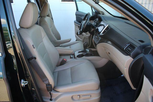 Thumbnail image of 2016 Honda Pilot at Lexdan Automotive Inc.