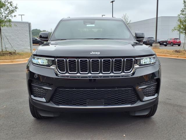Thumbnail image of 2024 Jeep Grand Cherokee at Classic Cdjr Of Lancaster