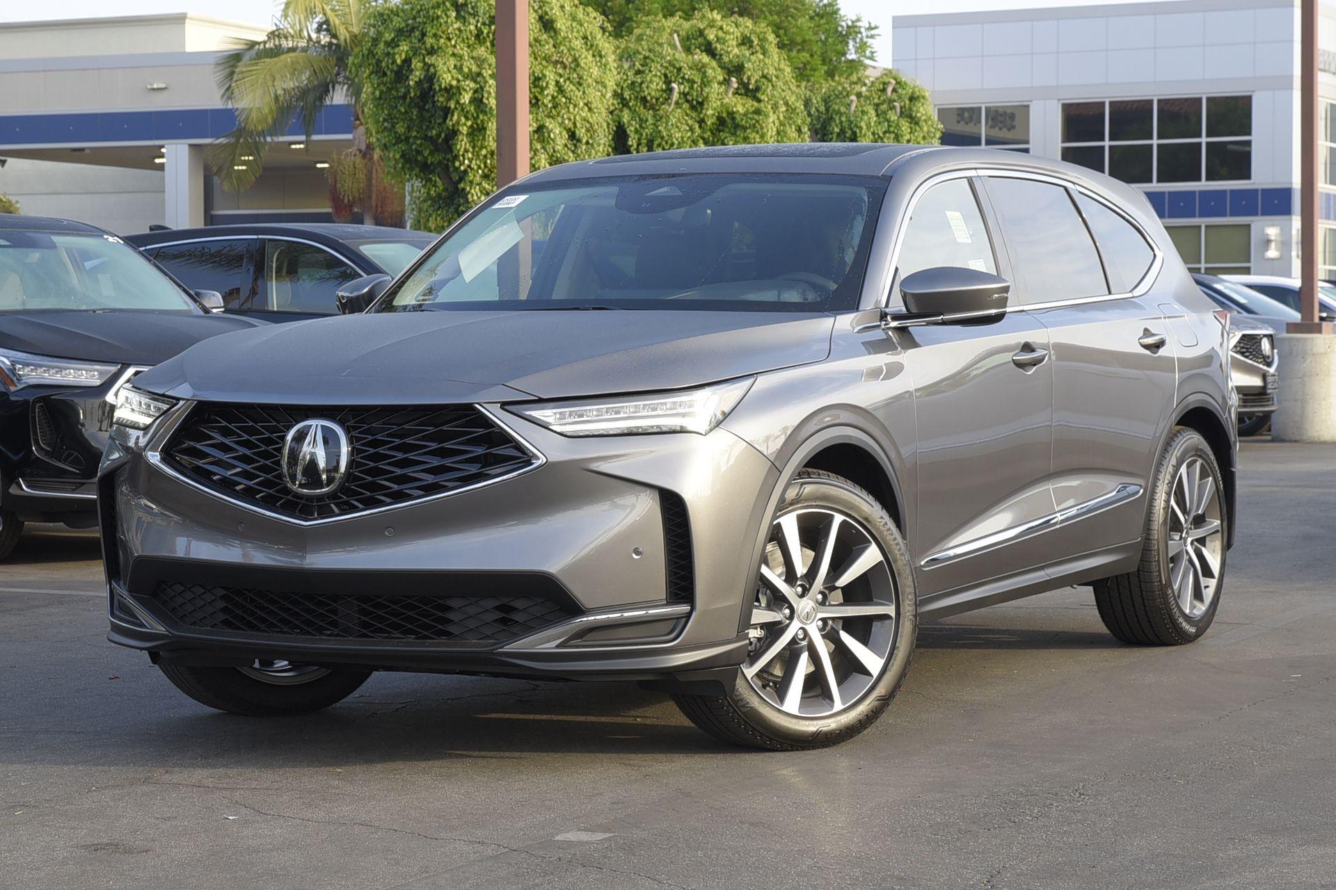 Thumbnail image of 2025 Acura MDX at Cerritos Acura