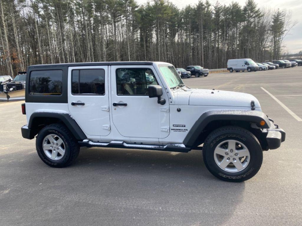 Thumbnail image of 2017 Jeep Wrangler Unlimited at LLOYD'S AUTO SALES