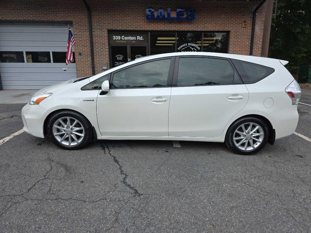Thumbnail image of 2013 Toyota Prius v at SAWNEE MOUNTAIN MOTORS, INC.