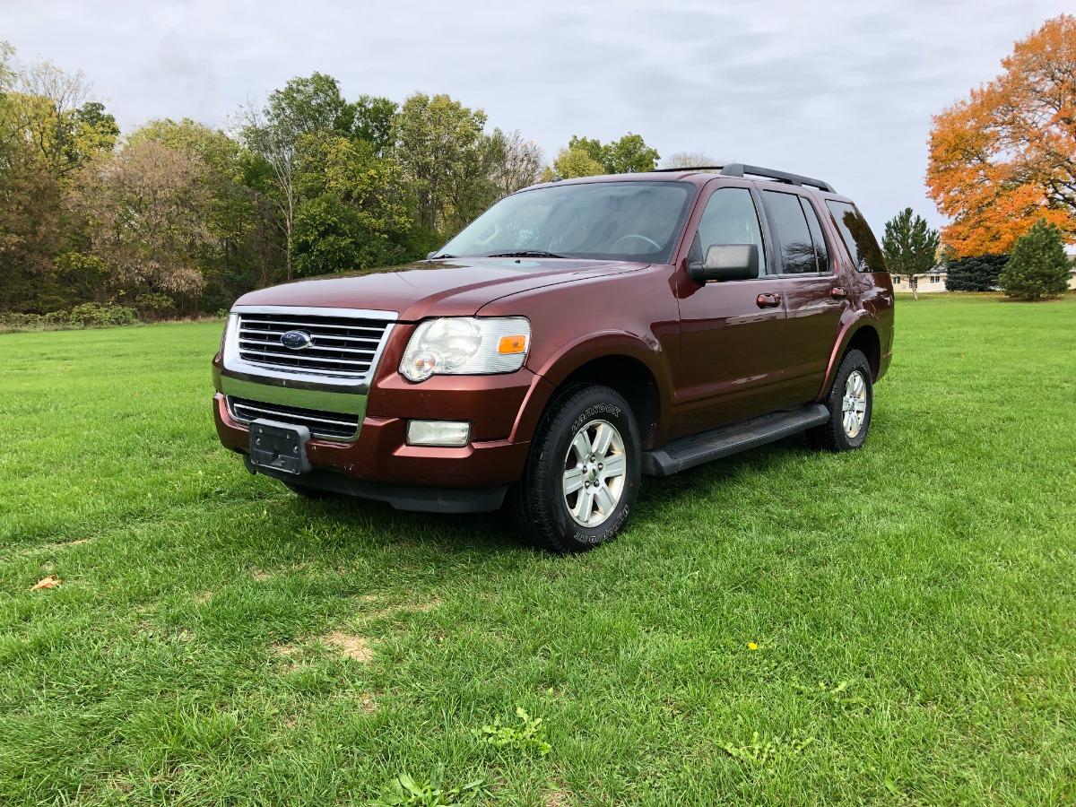 Thumbnail image of 2010 Ford Explorer at Tormohlen's Good People Automotive of Freeport