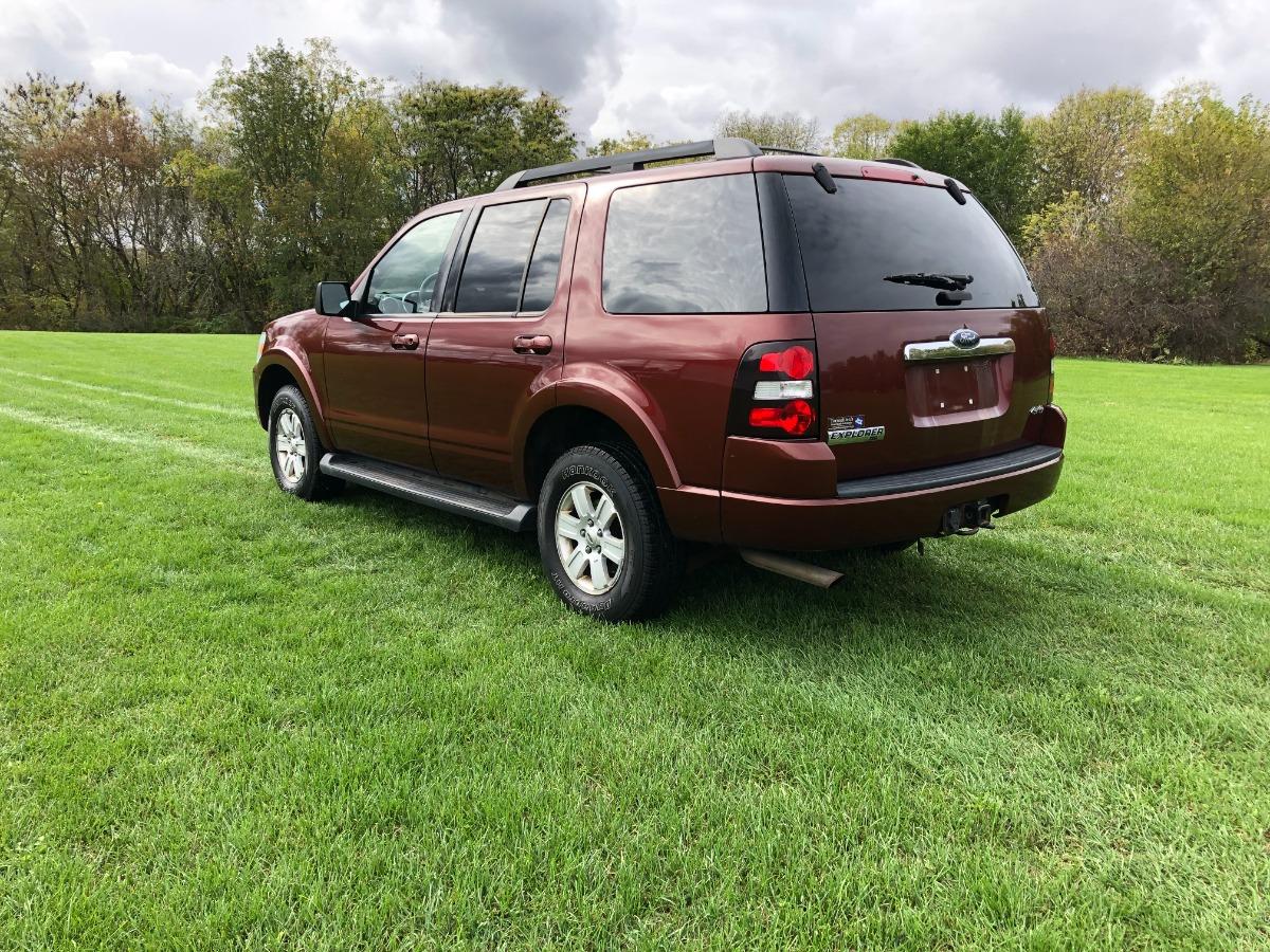 Thumbnail image of 2010 Ford Explorer at Tormohlen's Good People Automotive of Freeport