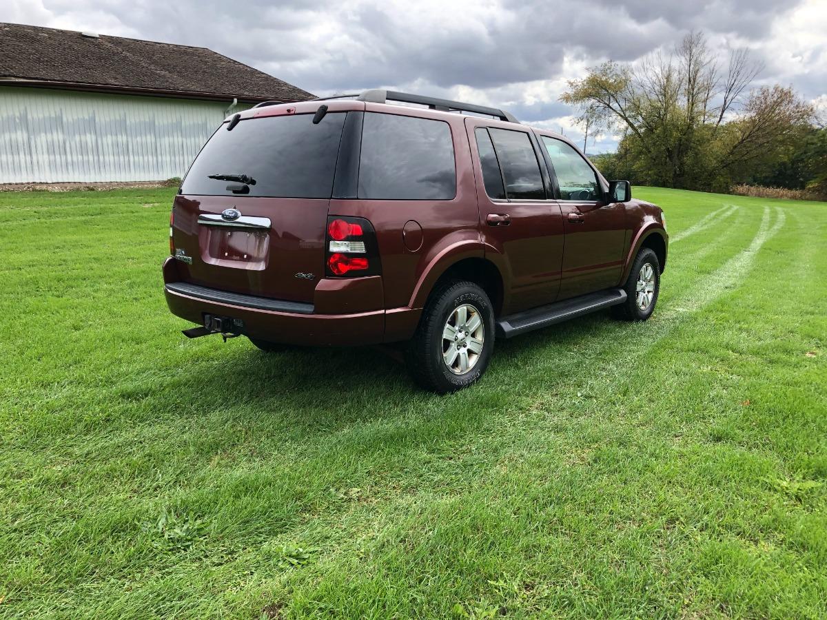 Thumbnail image of 2010 Ford Explorer at Tormohlen's Good People Automotive of Freeport