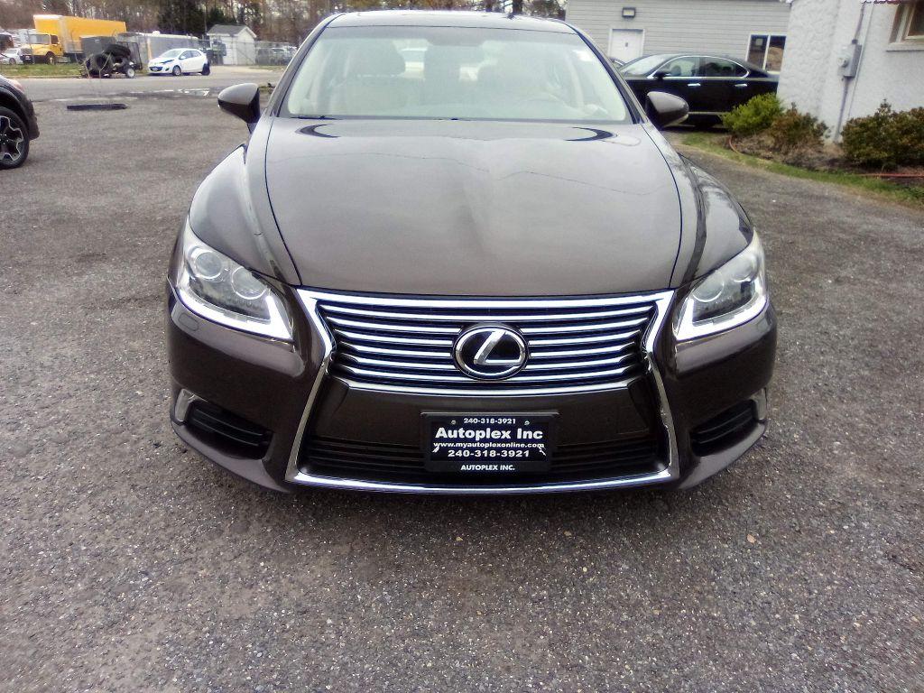 Thumbnail image of 2013 Lexus LS 460 at AUTOPLEX INC.