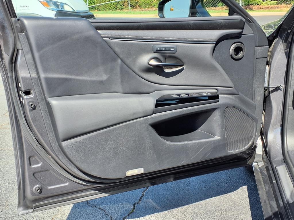 Thumbnail image of 2022 Lexus ES 350 at M&l Chrysler Dodge Jeep Ram