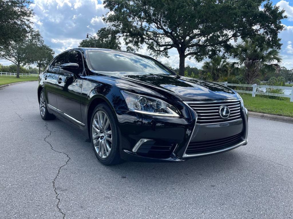 Thumbnail image of 2013 Lexus LS 460 at The Truck Stop