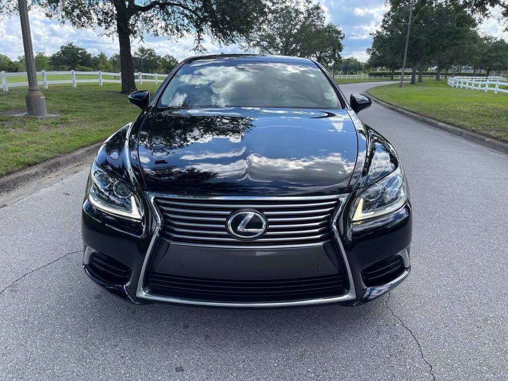 Thumbnail image of 2013 Lexus LS 460 at The Truck Stop