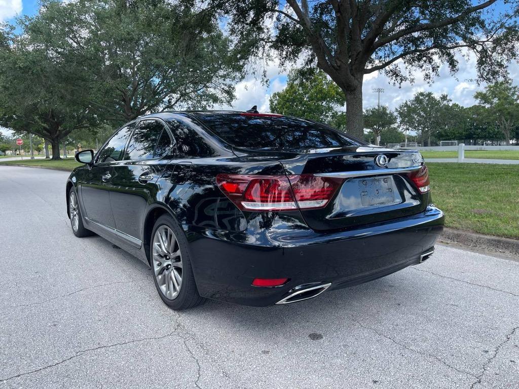 Thumbnail image of 2013 Lexus LS 460 at The Truck Stop