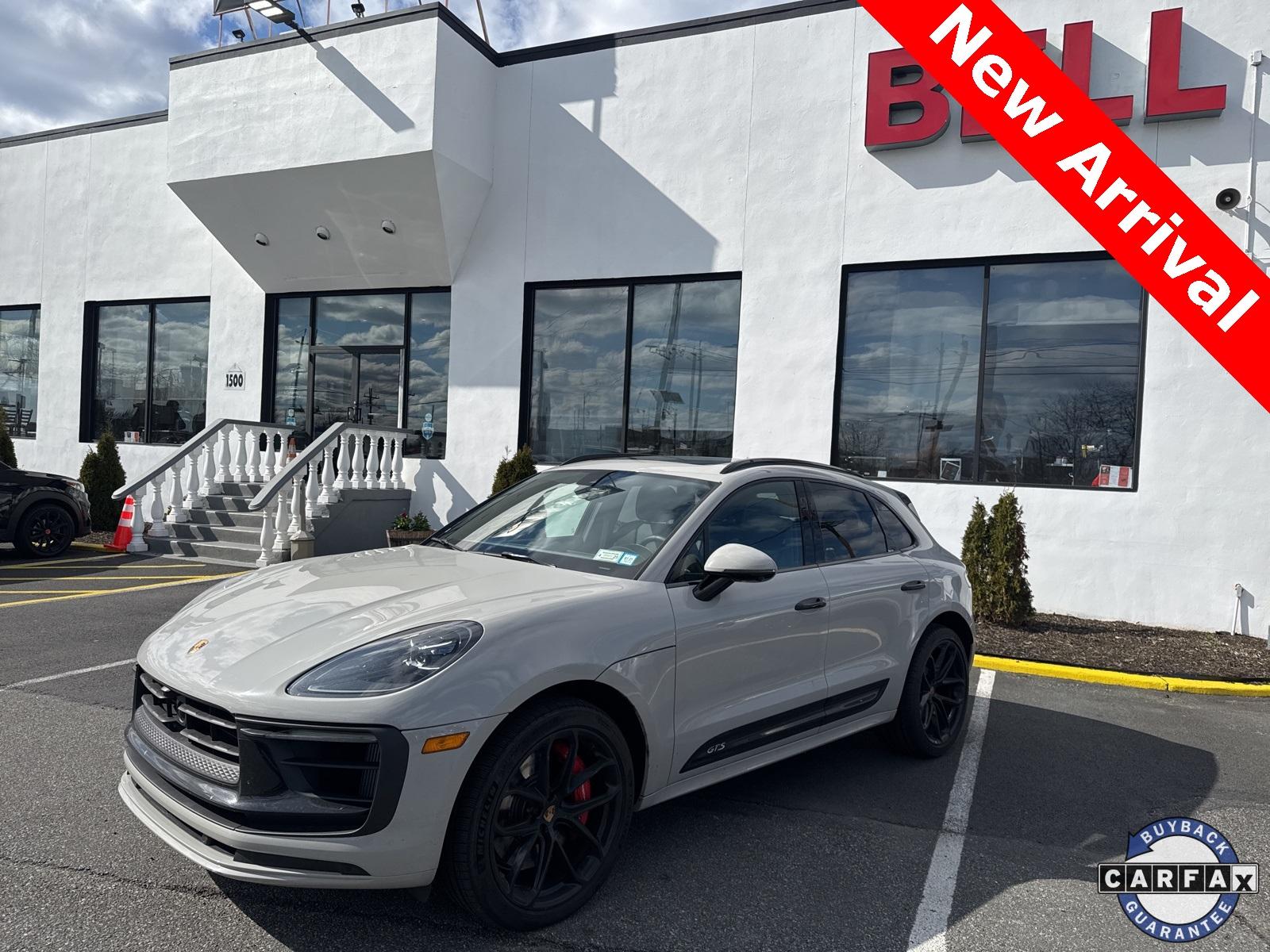 Thumbnail image of 2024 Porsche Macan at Bell Mitsubishi