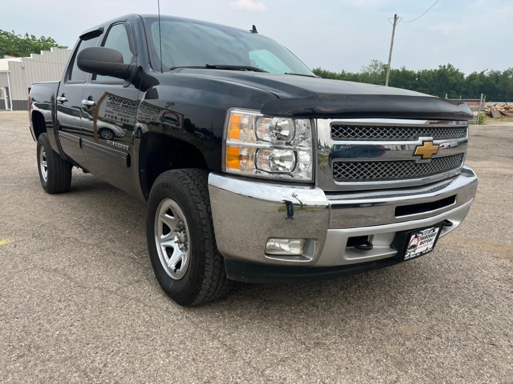 Thumbnail image of 2013 Chevrolet Silverado 1500 at Takrourin Motors LLC