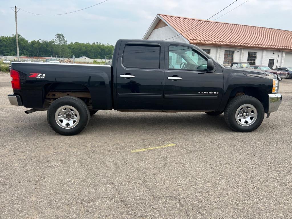 Thumbnail image of 2013 Chevrolet Silverado 1500 at Takrourin Motors LLC