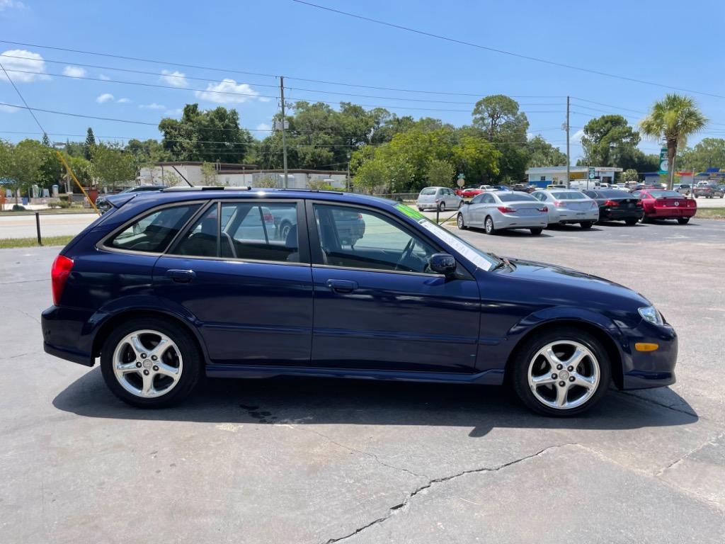 Thumbnail image of 2002 Mazda Protege5 at Car Factory