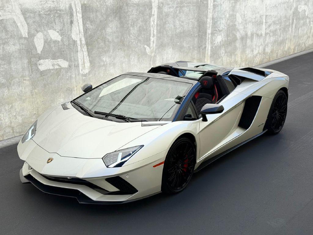 Thumbnail image of 2019 Lamborghini Aventador at PRO MOTORCARS