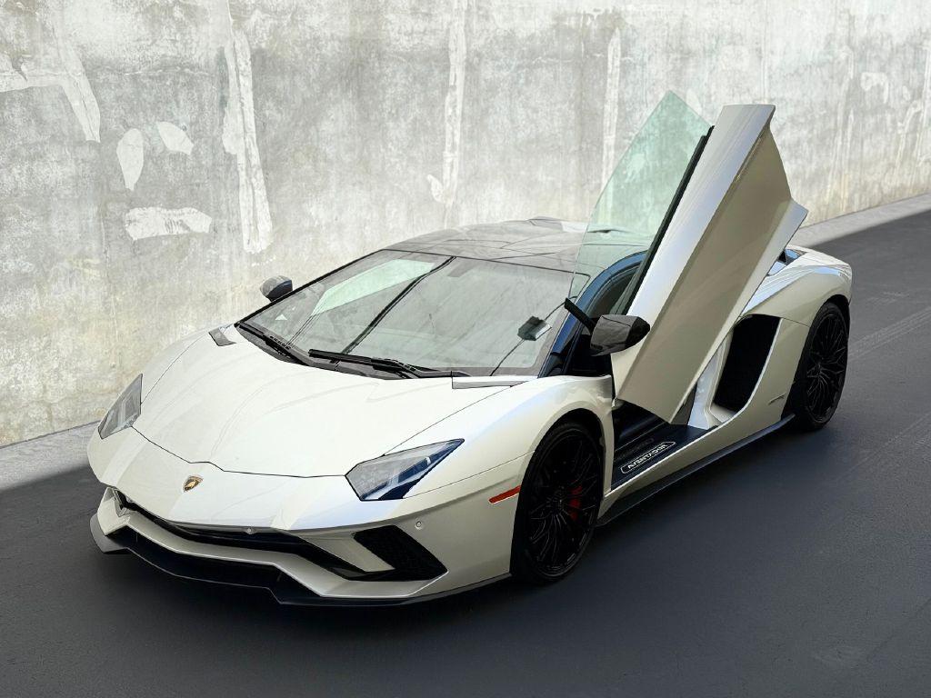 Thumbnail image of 2019 Lamborghini Aventador at PRO MOTORCARS