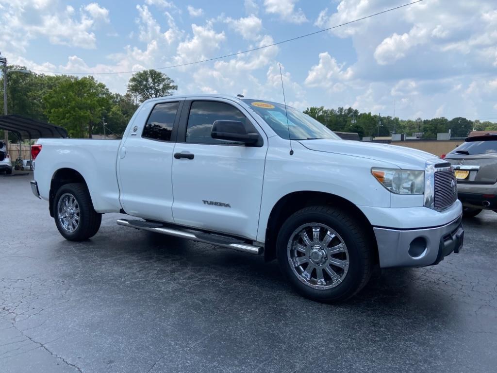 Thumbnail image of 2012 Toyota Tundra at World Wide Auto Sales Inc.