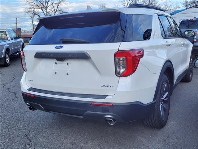 Thumbnail image of 2023 Ford Explorer at Verner Cadby Ford
