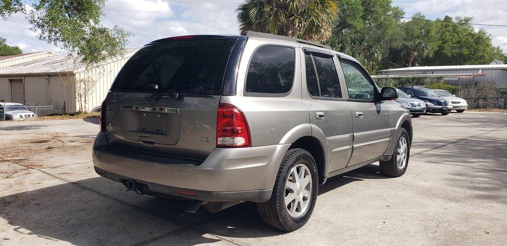 Thumbnail image of 2005 Buick Rainier at Friendly Way Motors