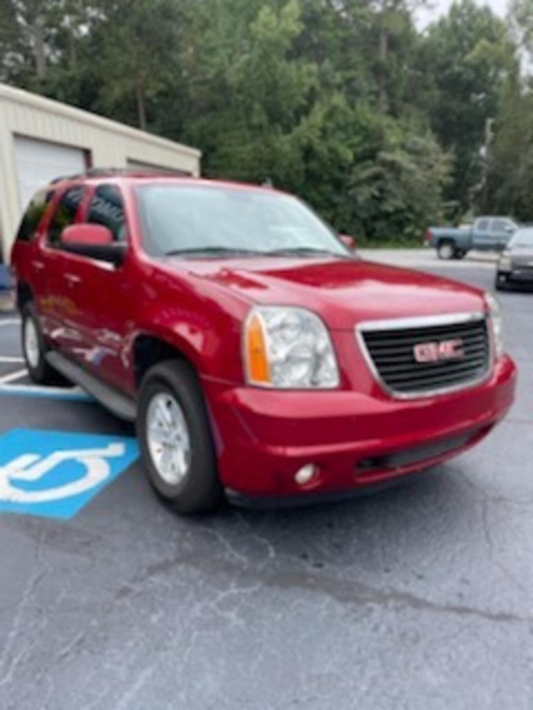 Thumbnail image of 2013 GMC Yukon at Kenney's Automotive Center