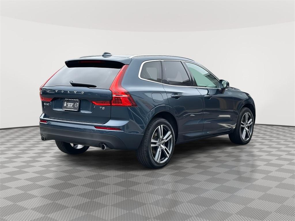 Thumbnail image of 2021 Volvo XC60 at Empire Volvo Cars of Smithtown