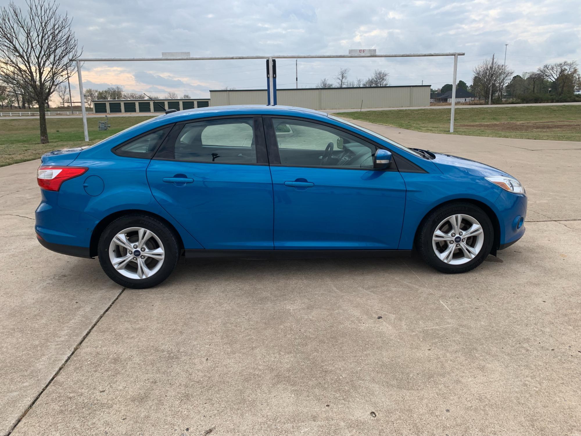 Thumbnail image of 2014 Ford Focus at CNG Autos