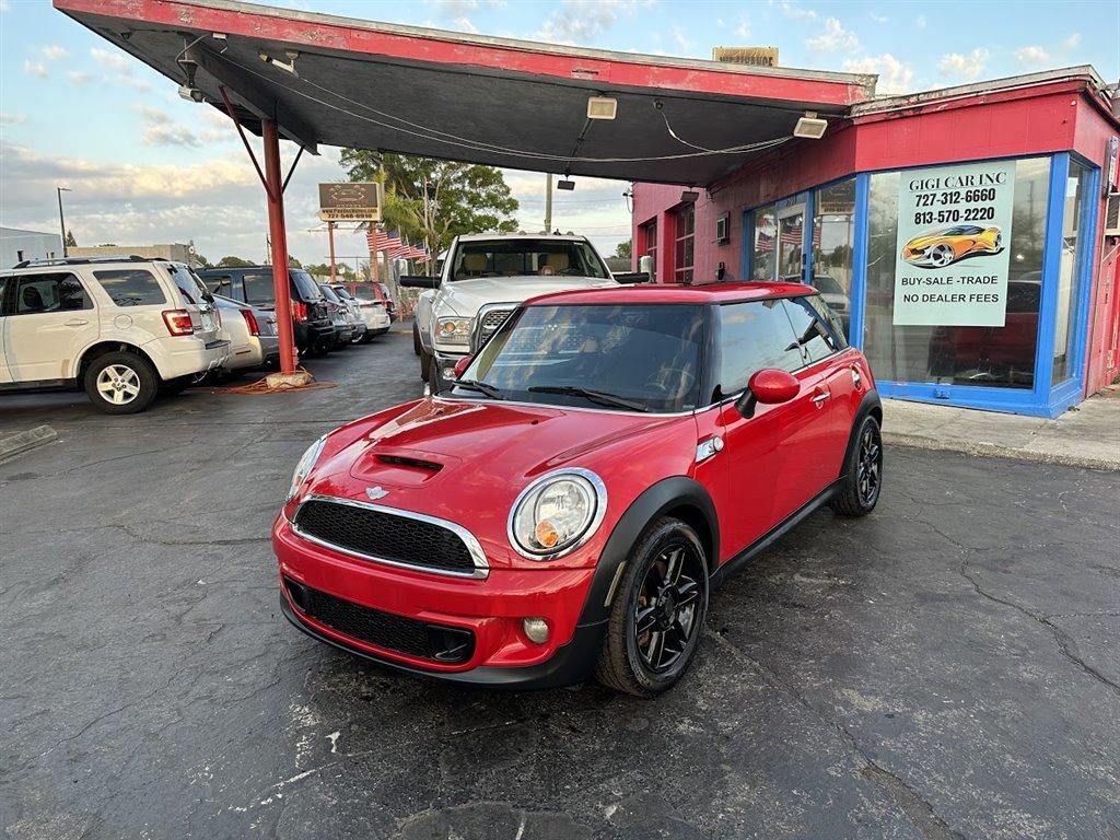 Thumbnail image of 2012 MINI Cooper Hardtop at Gigi Car, Inc.
