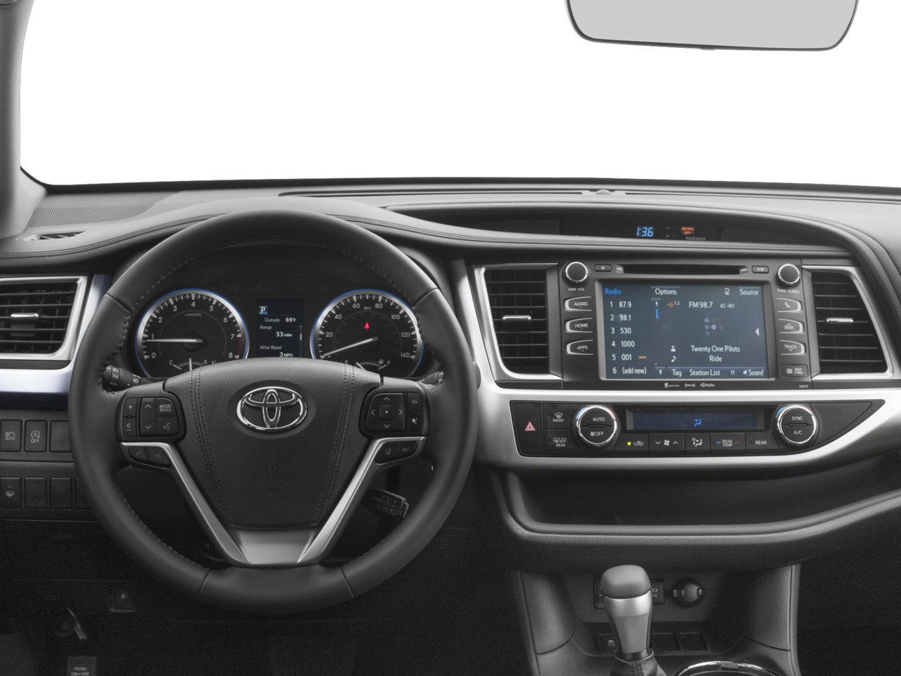 Thumbnail image of 2017 Toyota Highlander at Hamilton Honda