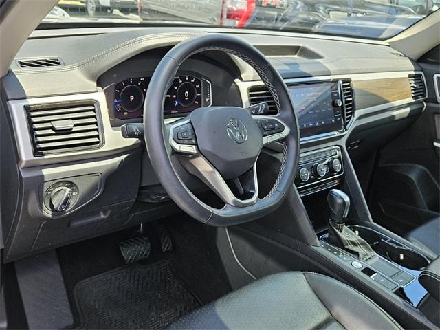 Thumbnail image of 2022 Volkswagen Atlas at Ford of Kendall