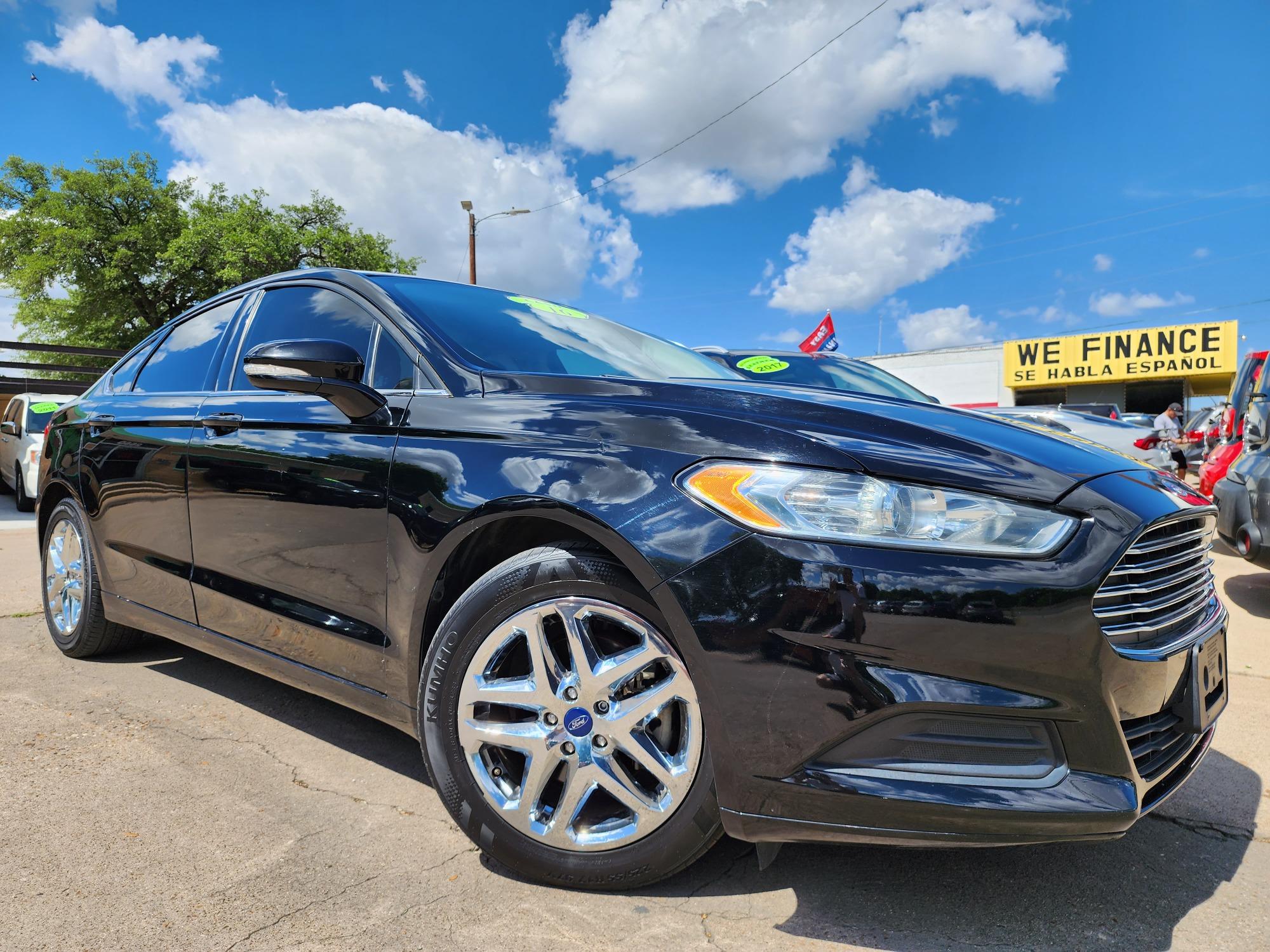 Thumbnail image of 2016 Ford Fusion at DallasAutos4less of Garland, TX