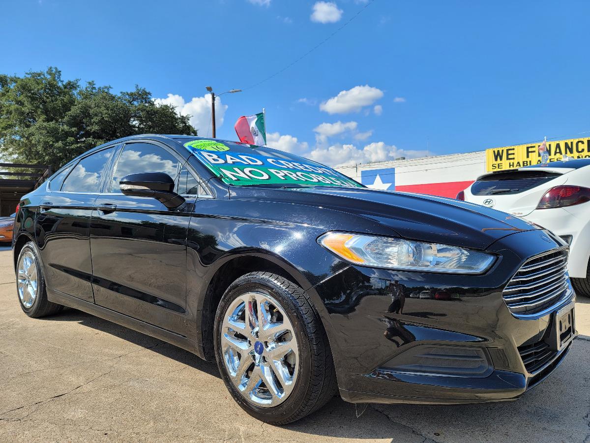 Thumbnail image of 2016 Ford Fusion at DallasAutos4less of Garland, TX