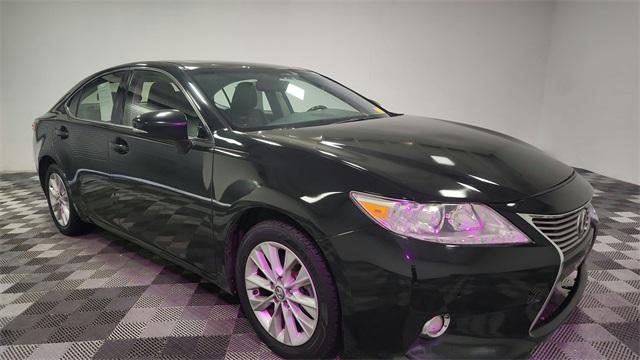 Thumbnail image of 2015 Lexus ES 350 at Major World Chevrolet