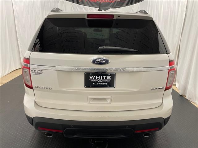 Thumbnail image of 2013 Ford Explorer at White Motor Company