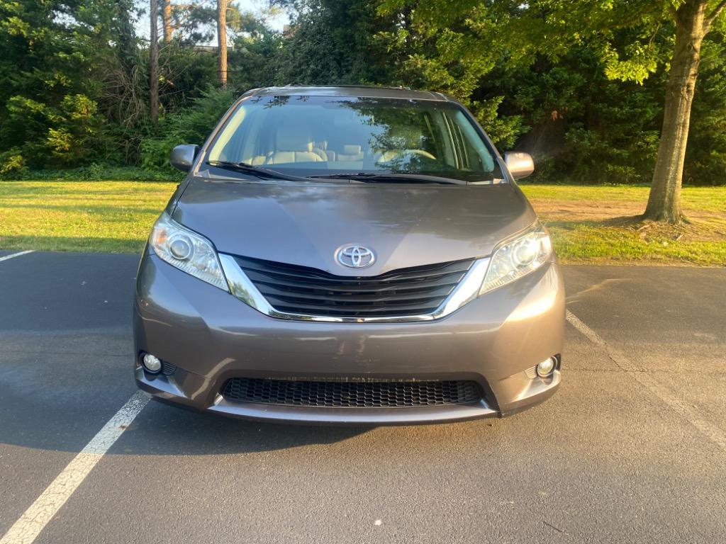 Thumbnail image of 2012 Toyota Sienna at Team L J Auto Sales LLC