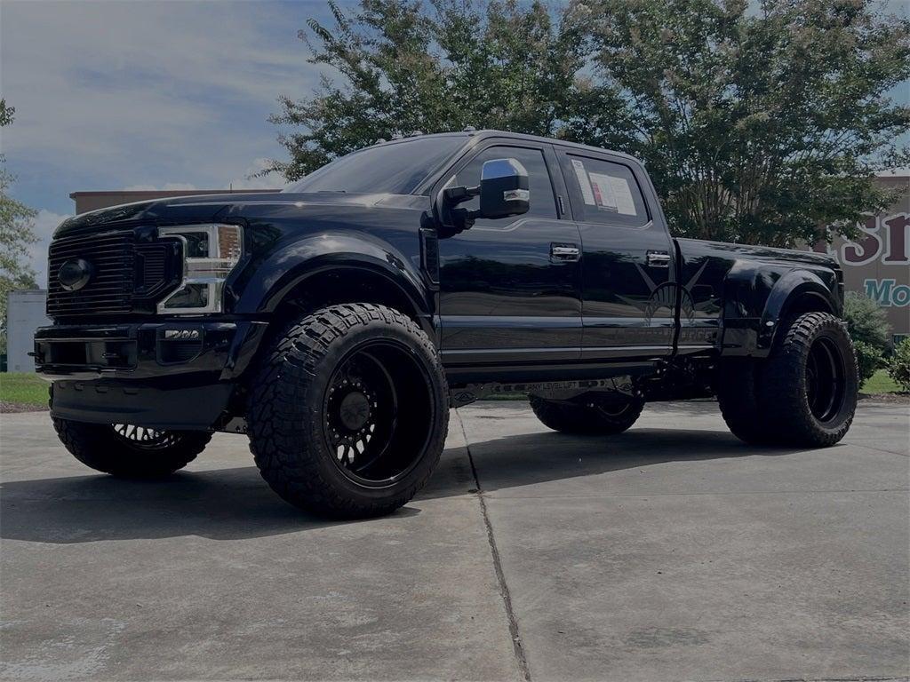 Thumbnail image of 2022 Ford F-450 Super Duty at Hutchinson Mitsubishi
