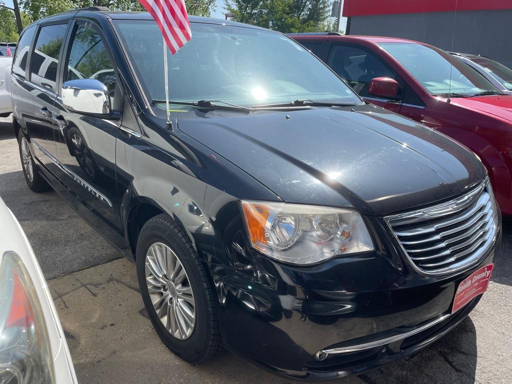 Thumbnail image of 2013 Chrysler Town and Country at DYNAMITE DEALS, LLC