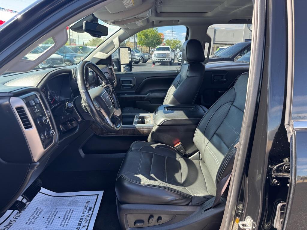 Thumbnail image of 2016 GMC Sierra 2500HD at 712 AUTO SALES