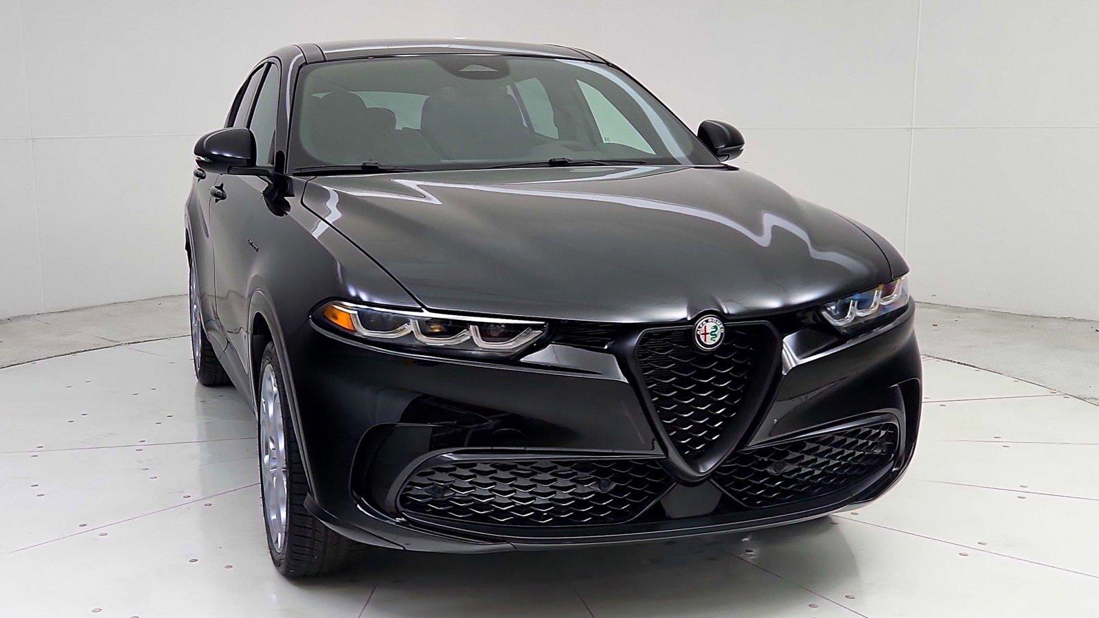 Thumbnail image of 2024 Alfa Romeo Tonale Hybrid at Maserati & Alfa Romeo of Monmouth