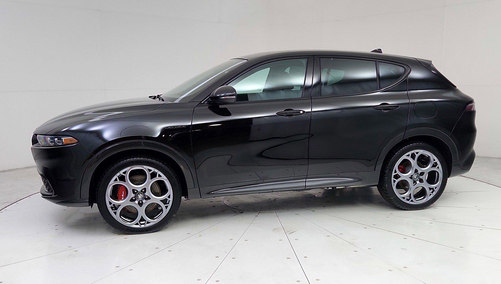 Thumbnail image of 2024 Alfa Romeo Tonale Hybrid at Maserati & Alfa Romeo of Monmouth