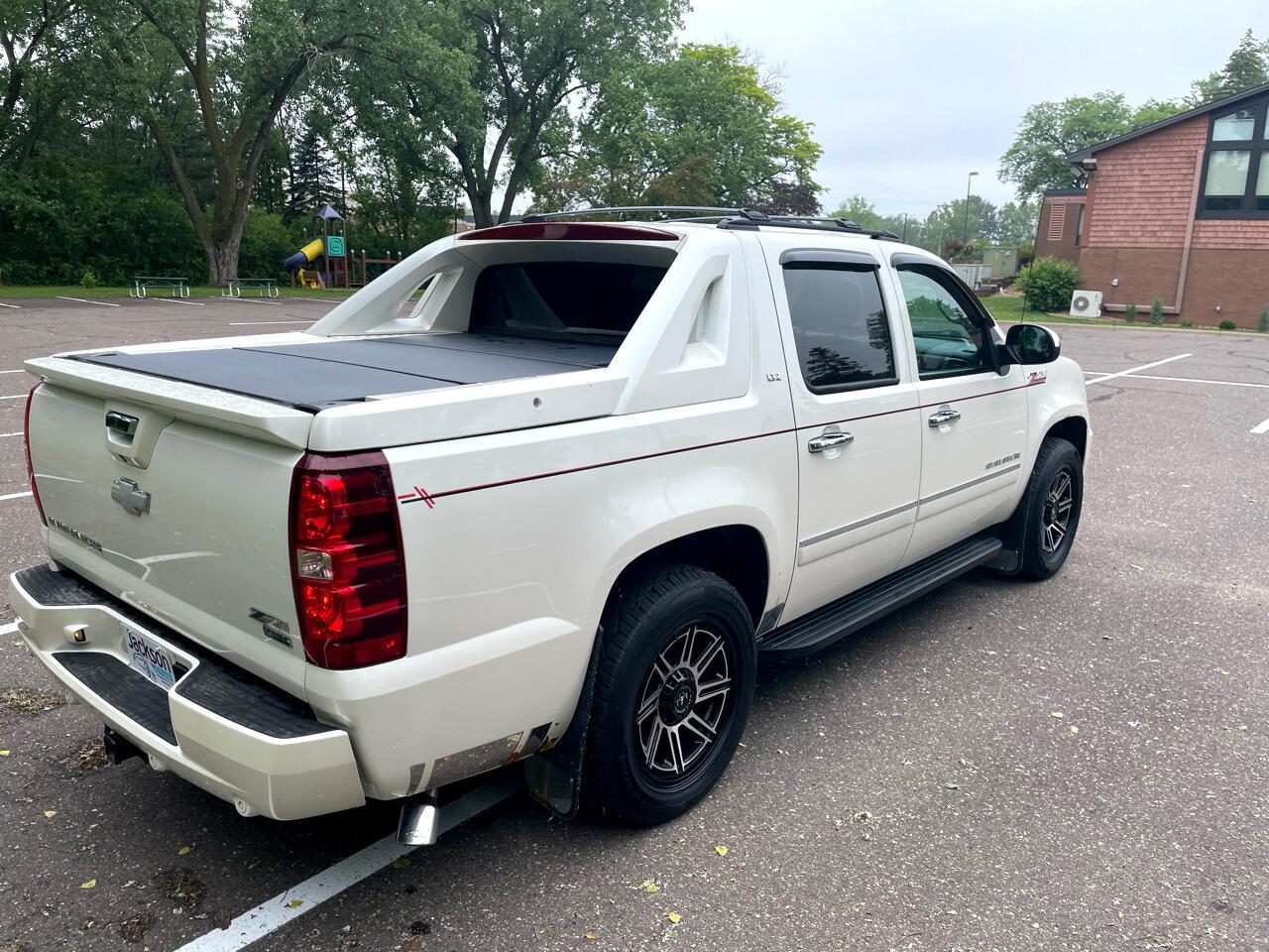 Thumbnail image of 2011 Chevrolet Avalanche at Jackson Auto
