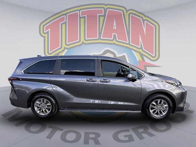 Thumbnail image of 2024 Toyota Sienna at Toyota of Bay Ridge Brooklyn