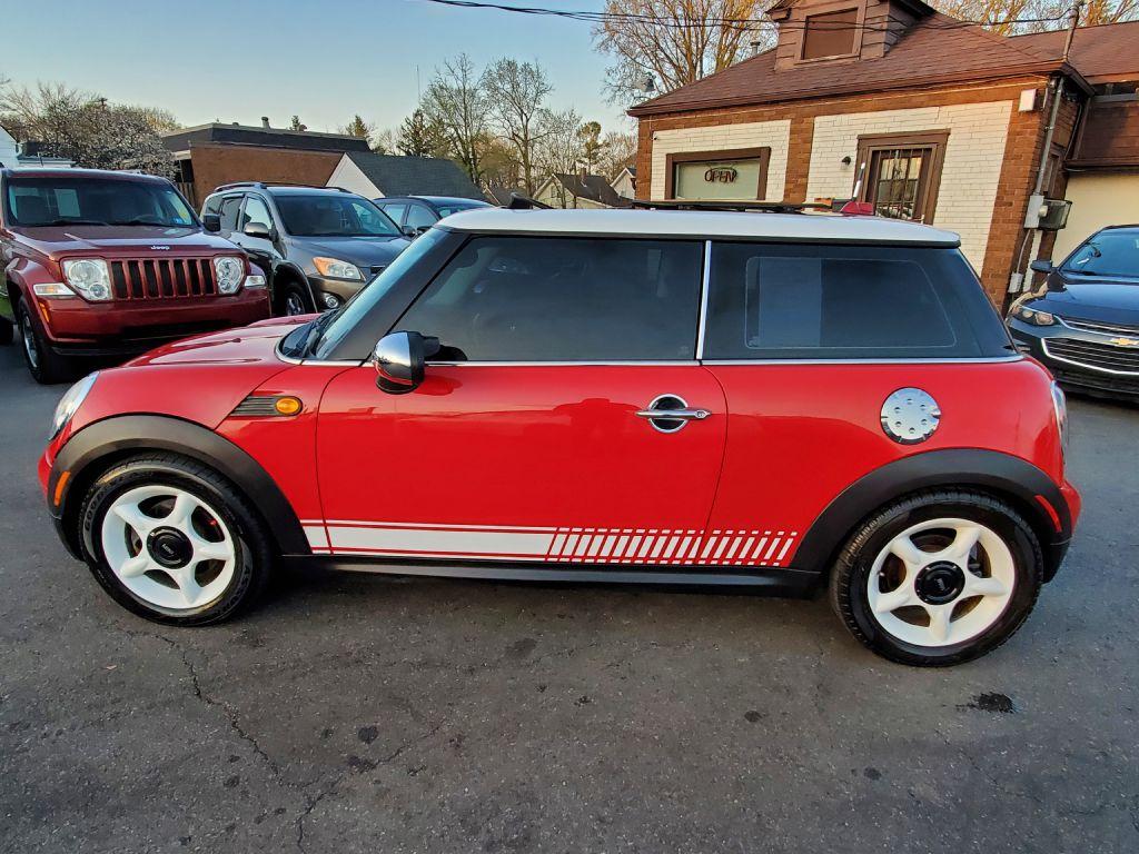Thumbnail image of 2009 MINI Cooper at MASTER AUTO SALES