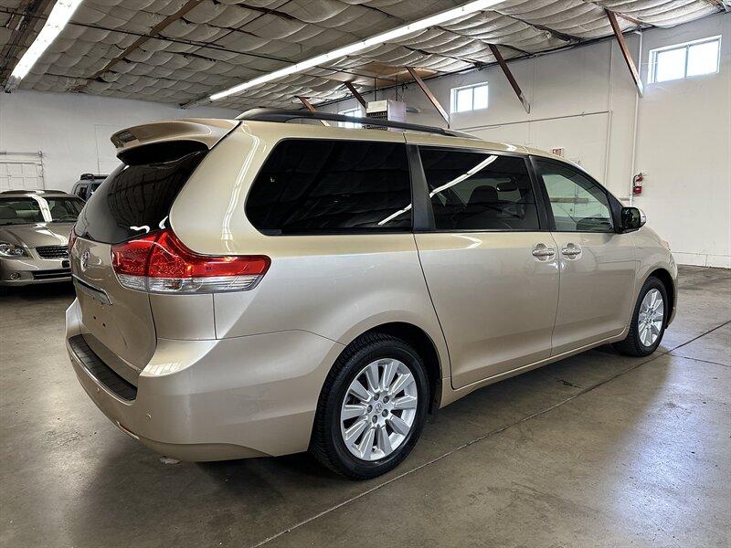 Thumbnail image of 2013 Toyota Sienna at North Port Motors