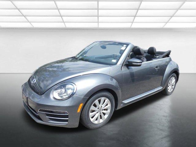 Thumbnail image of 2019 Volkswagen Beetle Convertible at Dean Team Kirkwood VW - New