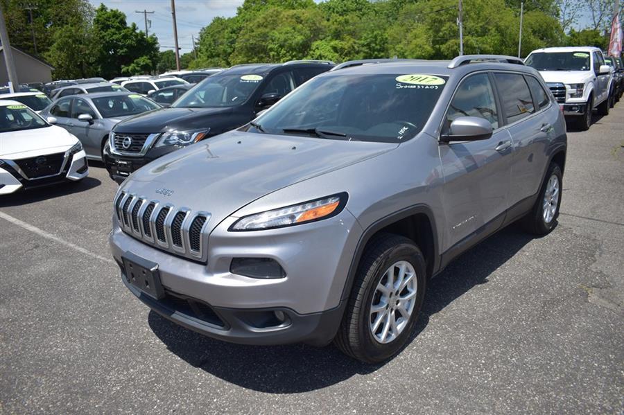 Thumbnail image of 2017 Jeep Cherokee at 112 Auto Plaza