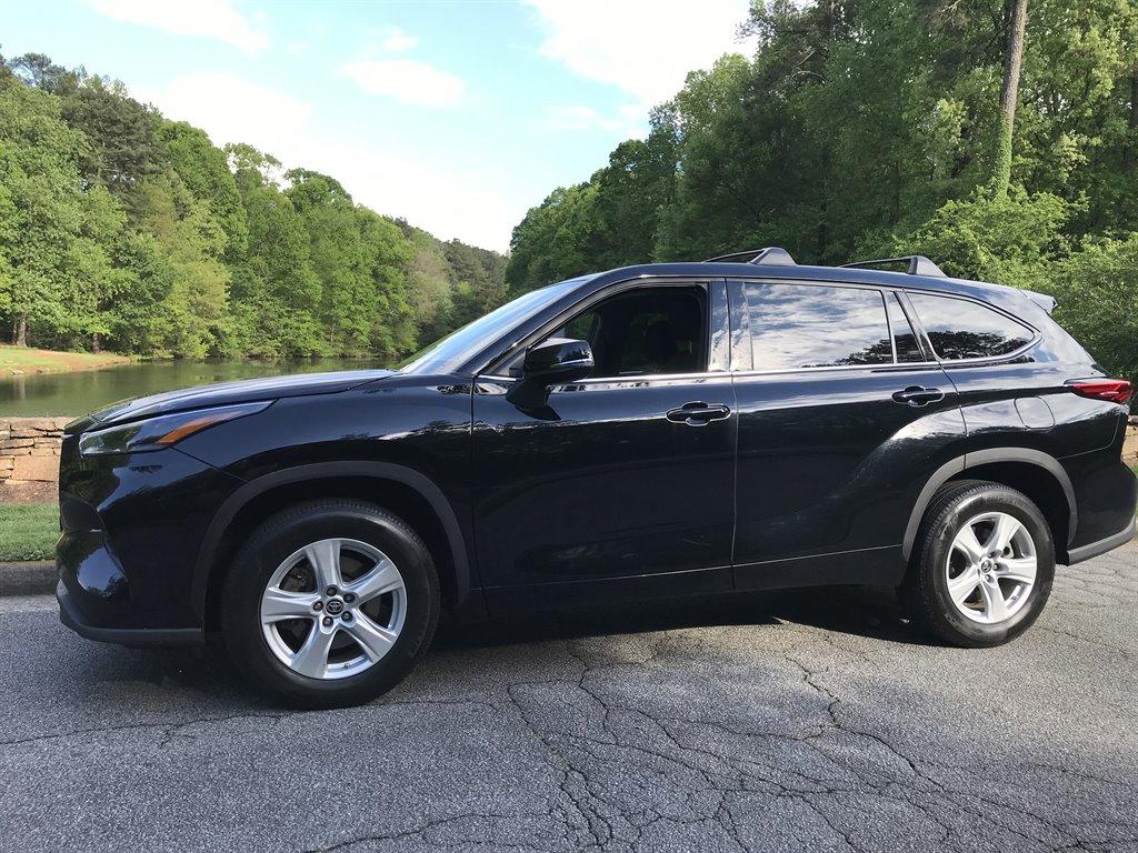 Thumbnail image of 2021 Toyota Highlander at Carfinder by LexTechs of Atlanta | Toyota & Lexus for Sale